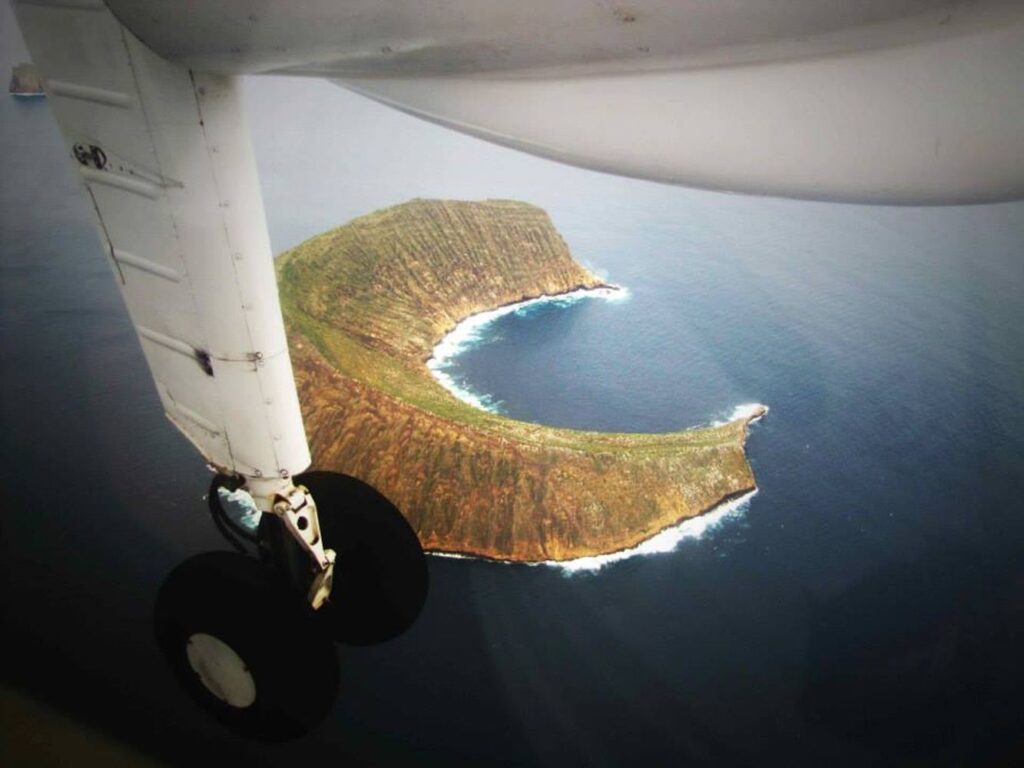 Galapagos inter island flight
