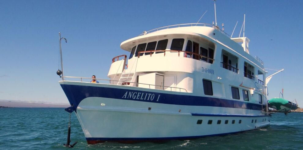 Angelito Galapagos Yacht Cruise